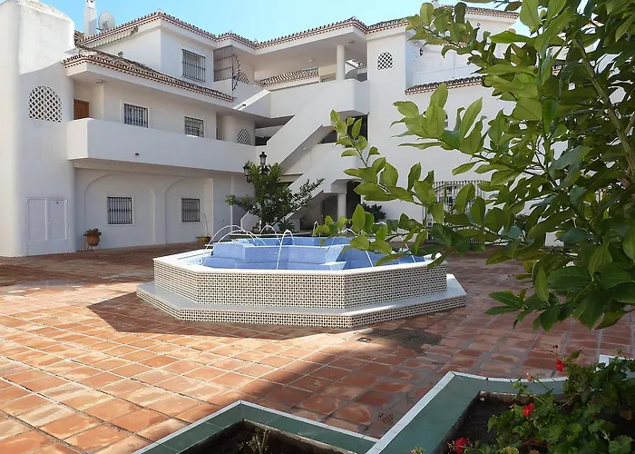 Apartamentos Pueblo Quinta